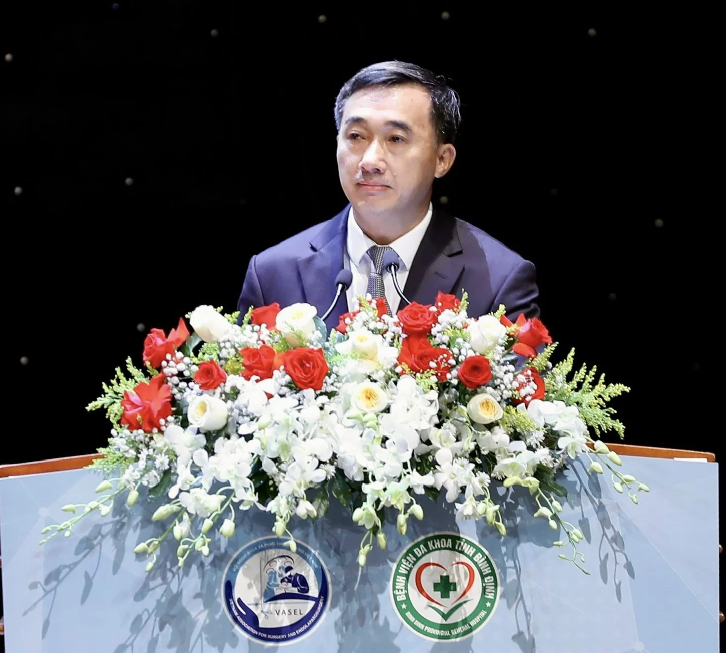 Ngành ngoại khoa Việt Nam sánh ngang các nước trên thế giới, đưa robot, trí tuệ nhân tạo vào phẫu thuật- Ảnh 1. Ngành ngoại khoa Việt Nam sánh ngang các nước trên thế giới, đưa robot, trí tuệ nhân tạo vào phẫu thuật- Ảnh 1.
