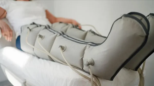 Tất tần tật về Máy nén ép trị liệu suy giãn tĩnh mạch chân