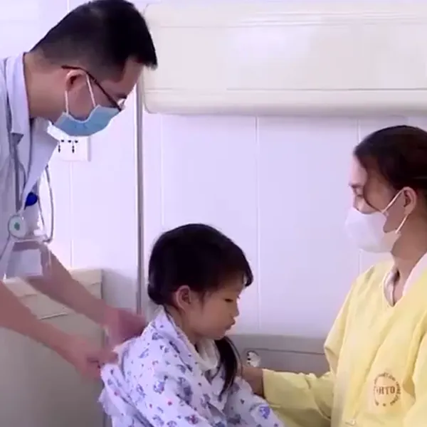 Chủ động phòng bệnh viêm đường hô hấp trên ở trẻ em