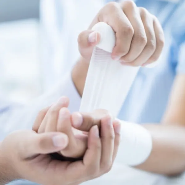 Dấu hiệu cần sơ cứu khi bị thương, và hướng dẫn sơ cứu từ A đến Z