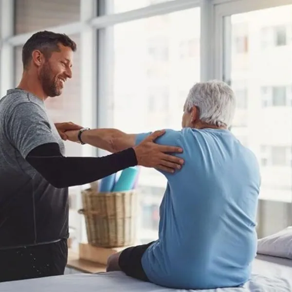 Hướng dẫn đầy đủ: Vật lý trị liệu tại nhà cho bệnh nhân đột quỵ