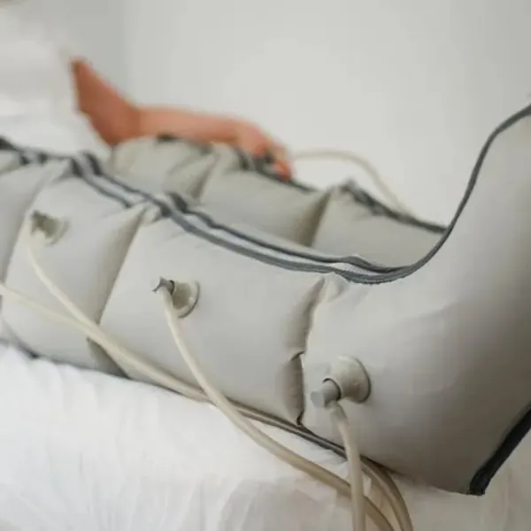 Liệu pháp nén ép và hiệu quả trong điều trị suy giãn tĩnh mạch chân