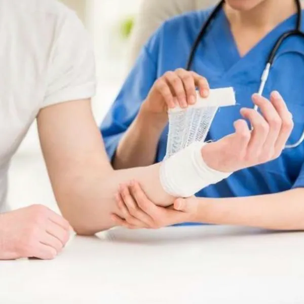 Cách nhận biết và điều trị vết thương bị nhiễm trùng