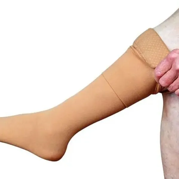 Cách thực hiện liệu pháp nén ép điều trị suy giãn tĩnh mạch chân hiệu quả
