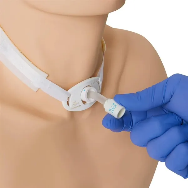 Các Vật Dụng Cần Thiết Để Chăm Sóc Mở Khí Quản