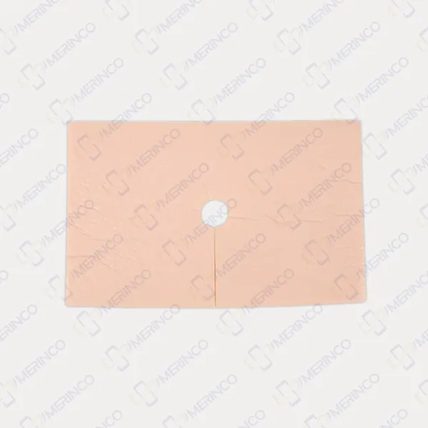 Gạc xốp đặt xung quanh ống mở khí quản 7cmx11cm
